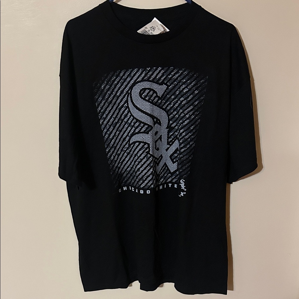 Genuine Merchandise Black Chicago White Sox Tee 2XL nwt